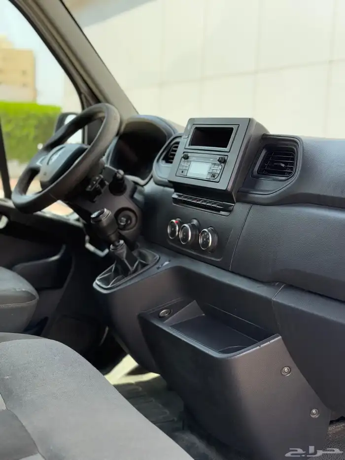 رينو-ماستر-بضاعه-2022-ديزل 15