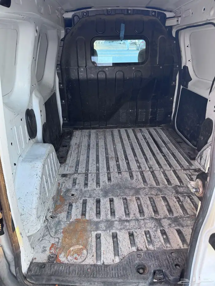 للبيع رينو دوكر موديل 2019 نظيفة 4