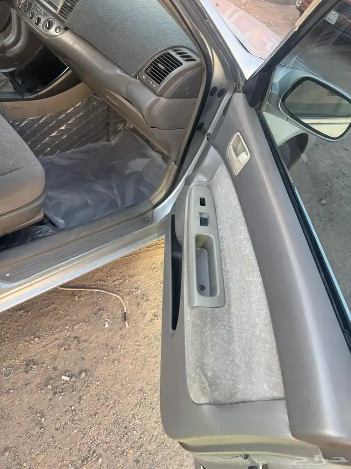 كامري موديل 2003 للبيع قير عادي 15