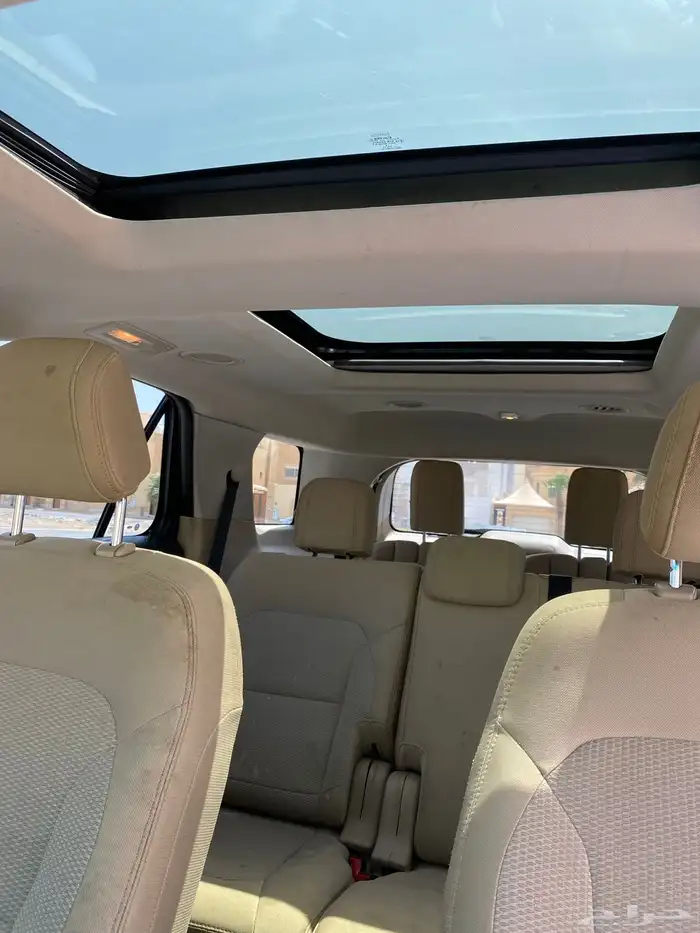 للبيع فورد اكسبلورر 2017 اسود XLT مالك اول دبل 17