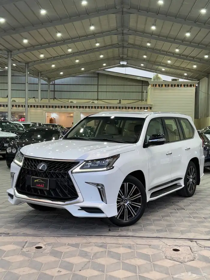 لكزس LX2019 ب 227 الف 3