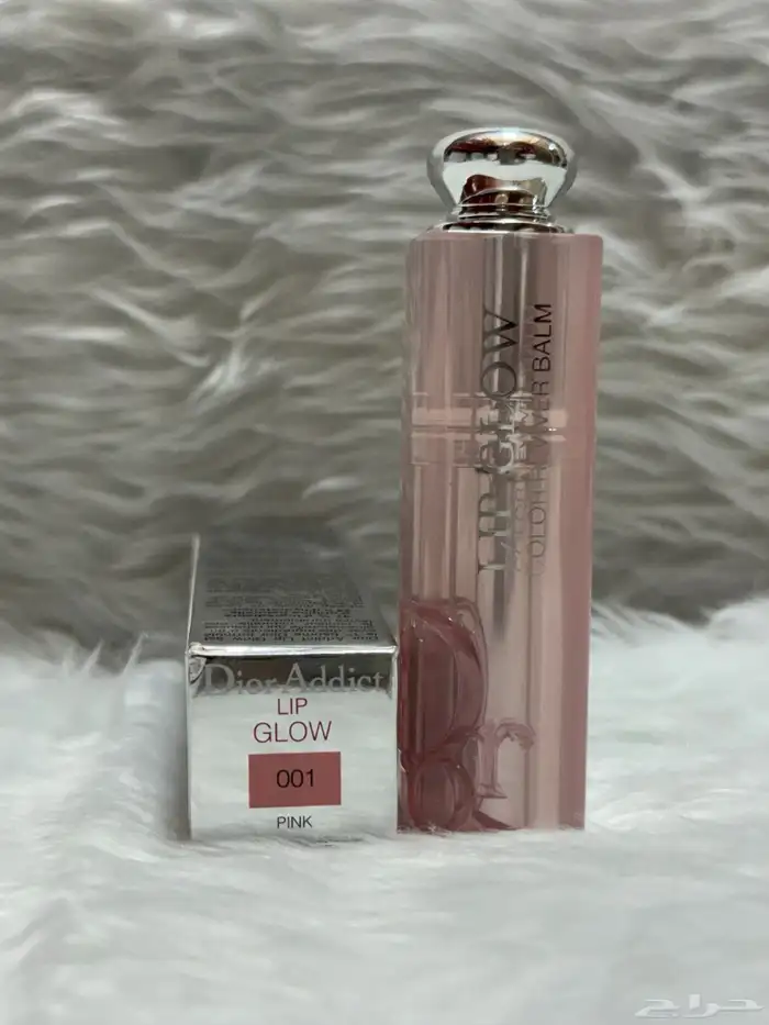 متوفر لدينا مكياج حق النساء من الماركات العالمية 9