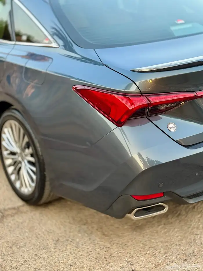 للبيع افالون 2021 ((فل كامل)) نظيفة جدا  ((ممشى قليل)) 19