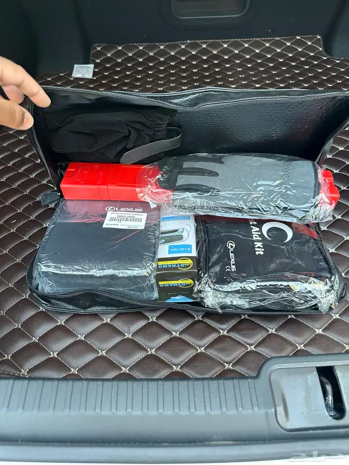 لكزس ES350 CC ((مخزن)) مالك اول 19