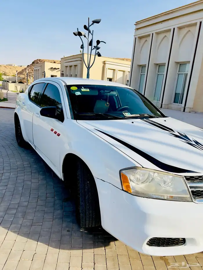 Dodge Avenger 2012. 4 cylinder 1