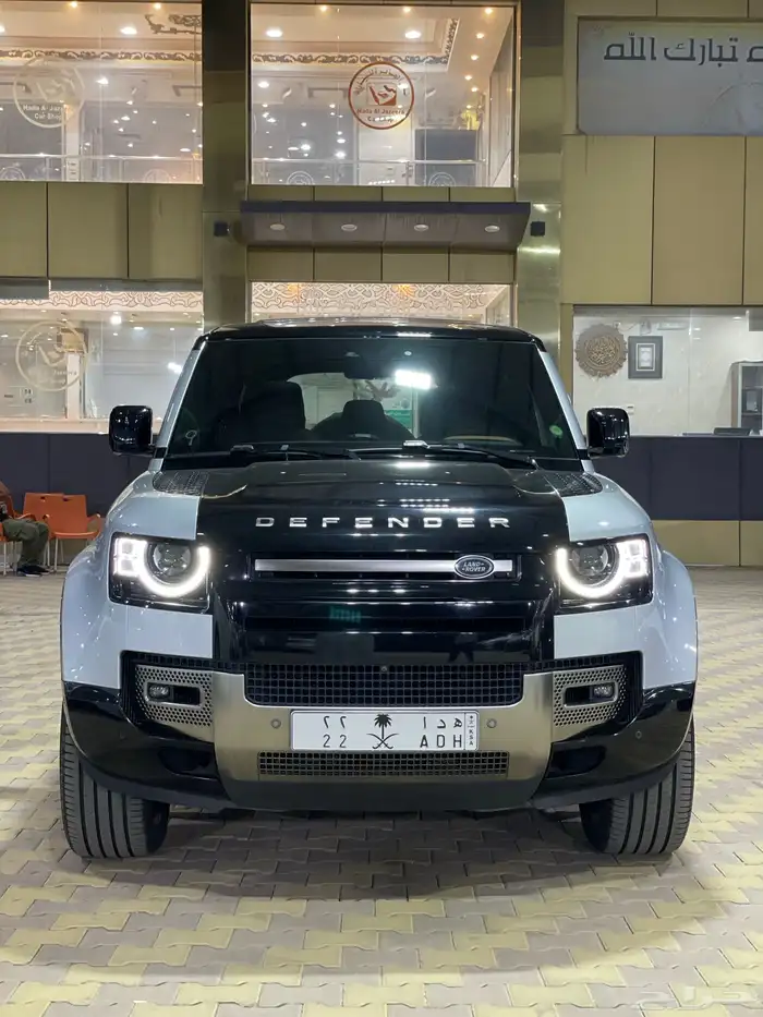 لاندروفر ديفندر X110 خليجي 2021 شبه جديد 0