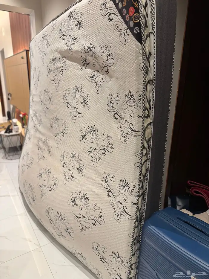 مرتبة 200x200 1