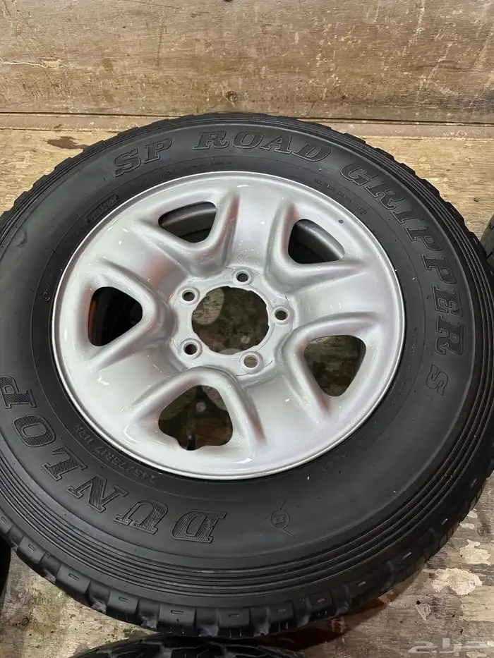 طقم جنوط لاندكروزر 8