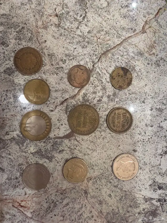 عملات قديمه اجنبيه وخليجيه للبيع 11