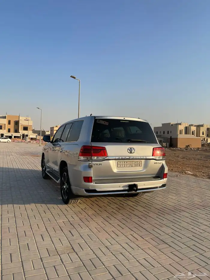 لاندكروزر 2009 مرهم 2021 3