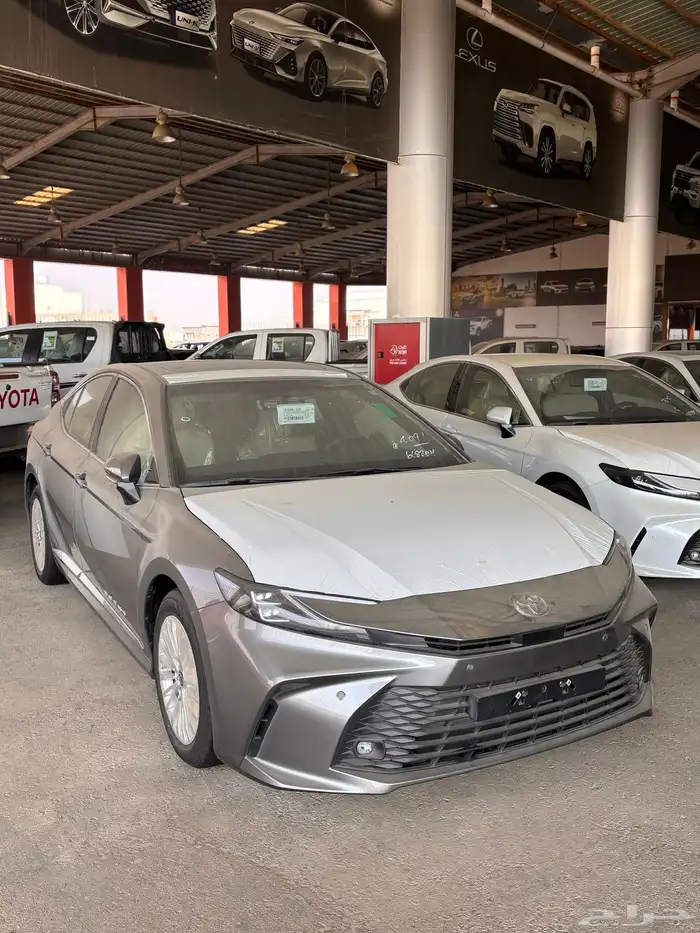 كامري LE 2025تيتانيوم 0
