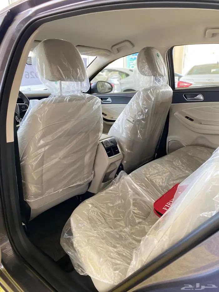 شيري أريزو 5 2026 شاشة معلومات منافذ طاقة مدخل USB 5