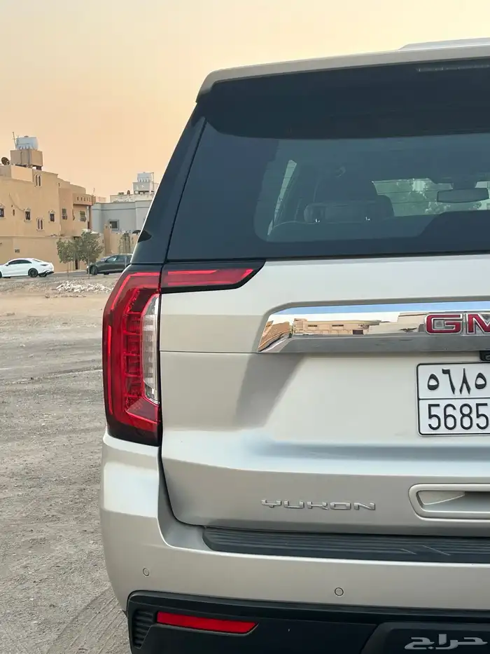 جي ام سي يوكن 2022 XL بدون دبل 5