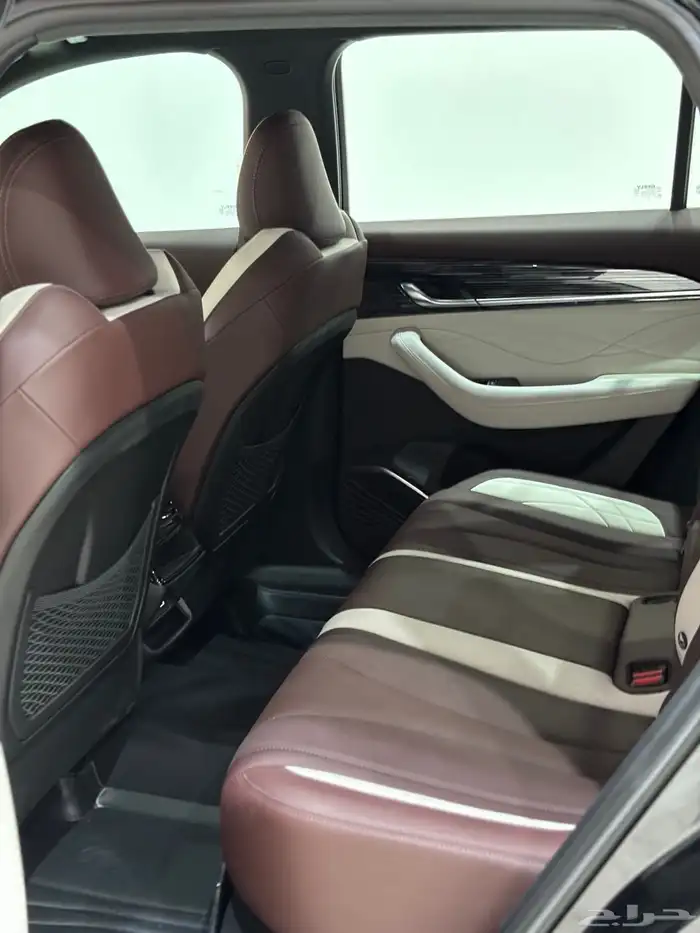 جيلي مونجارو 2024 نص فل GK جديد الوعلان ضمان وصيانة 14