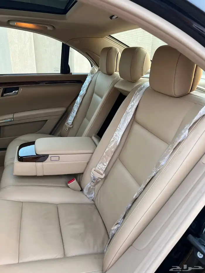 مرسيدس S350 الموديل 2010 ممشى قليل نظيف 17