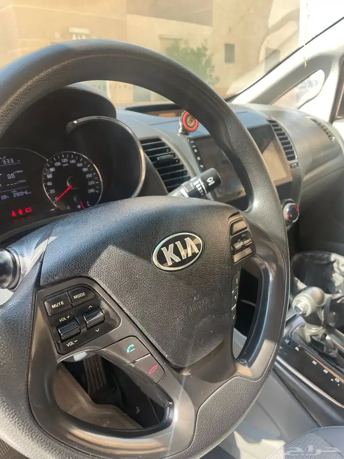 كيا سيراتو 2018 للبيع بحالة جيده 7