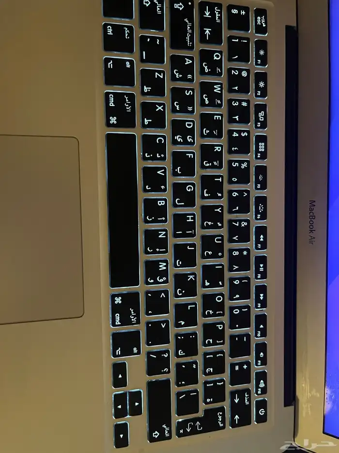 ماك بوك اير 1