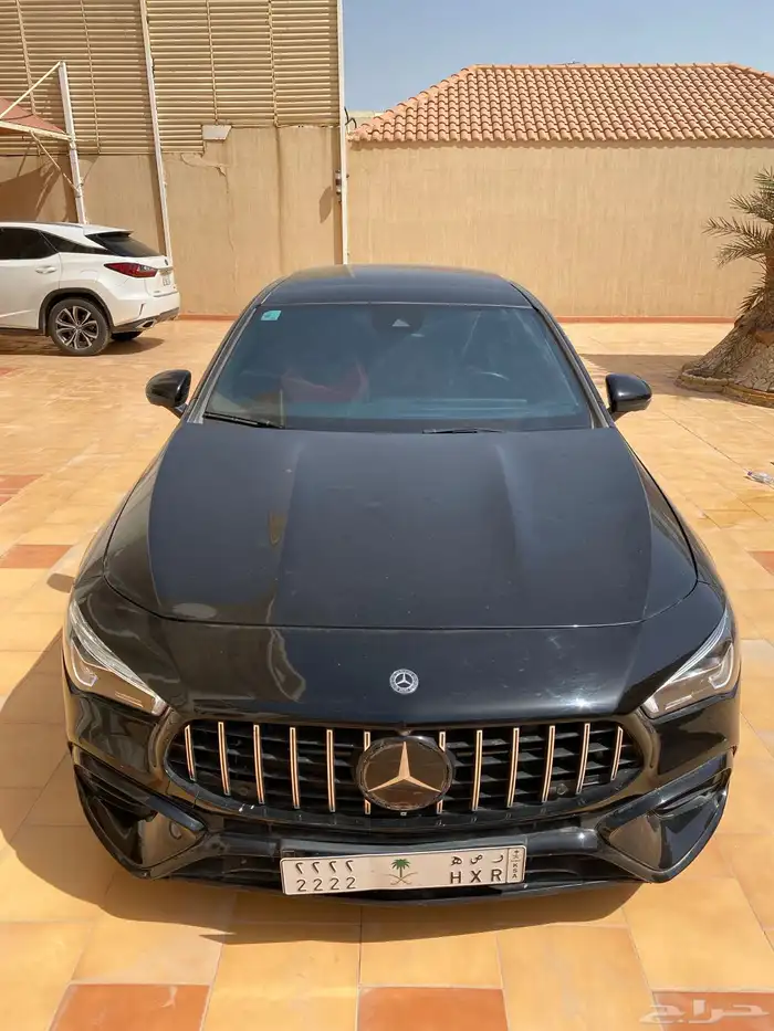 للبيع مرسيدس CLA35 AMG اسود 2020 الجفالي 1