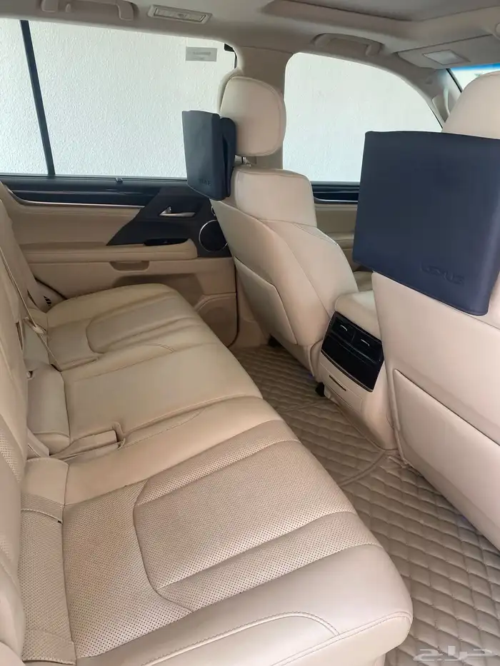 جيب لكزس 2021 5