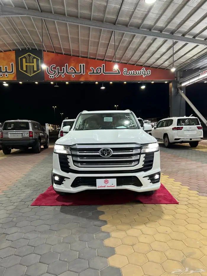 تويوتا   لاندكروزر GXR-S بنزين 2025 جديد سعودي 326.600شامل 1