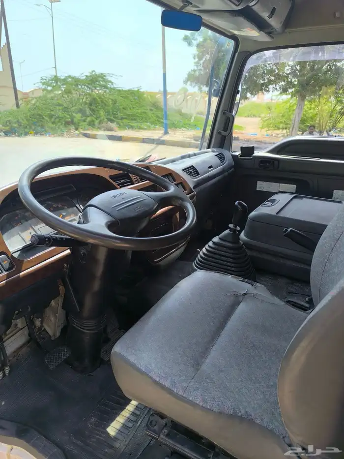 قلاب ايسوزو حضرموت 22