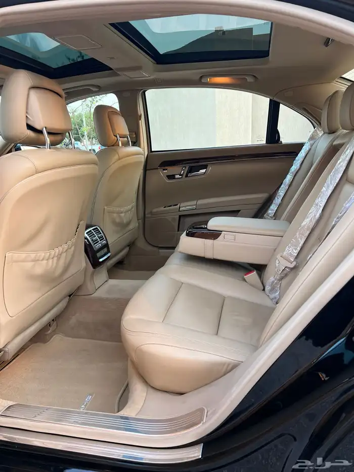 مرسيدس S350 الموديل 2010 ممشى قليل نظيف 19