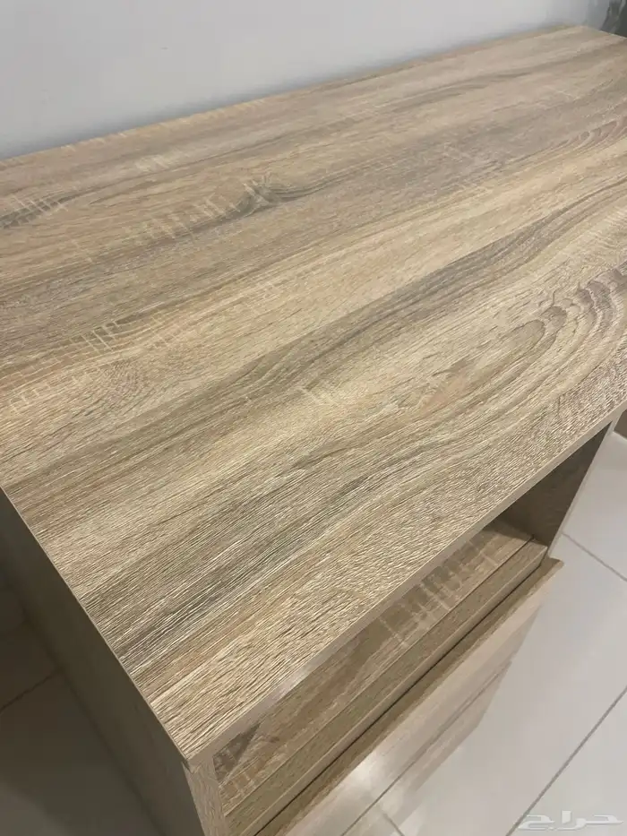 مكتب للعمل او الدراسة 1