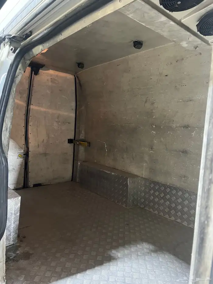 باص فود ثلاجه الموديل 2019 نظيف 6