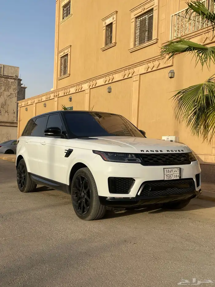 رنج روفر سبورت ديزل 2021 (( بحالة ممتازة )) 2
