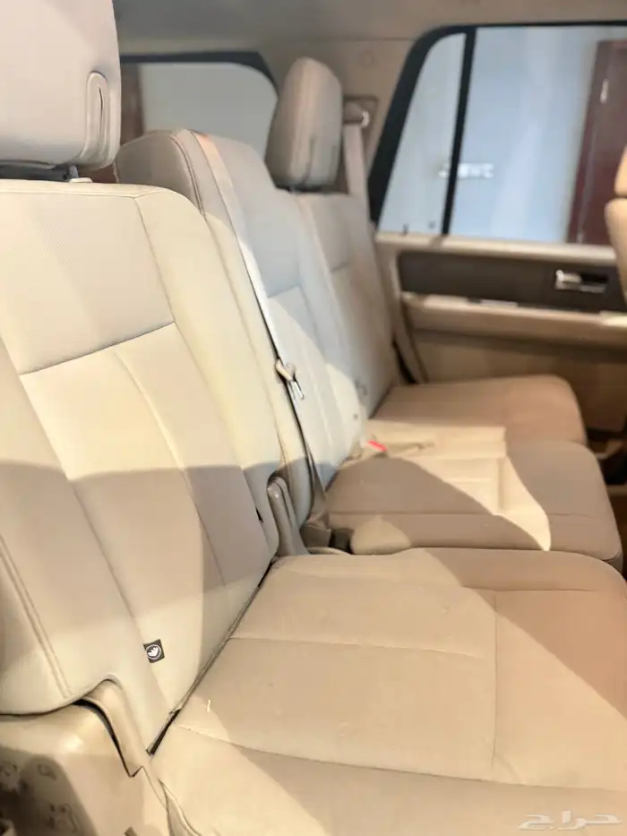 فورد اكسبيدشن 2014 24