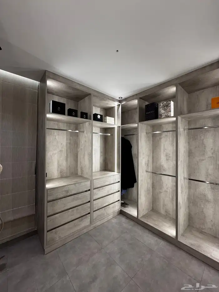 دولاب ملابس للبيع 2