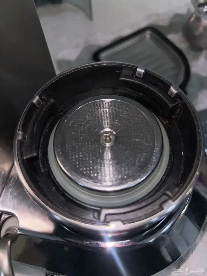 آلة ديلونجي ديدكا نظيفه واستعمال خفيف 5