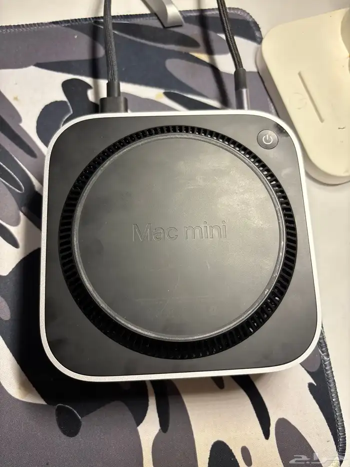 ماك ميني وملحقاته كامله مع شاشه للبيع 2700 4