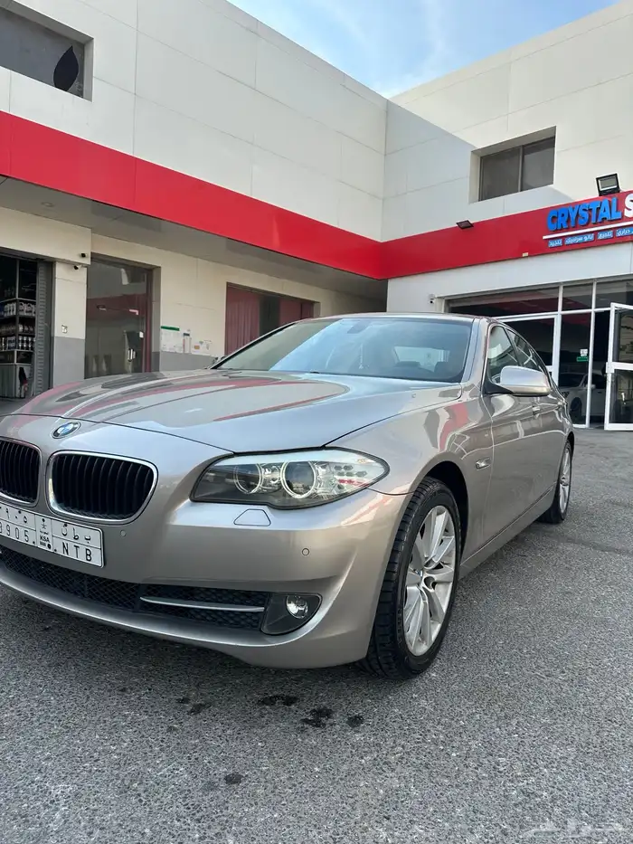 بي ام دبليو الفئه الخامسة 2011 0