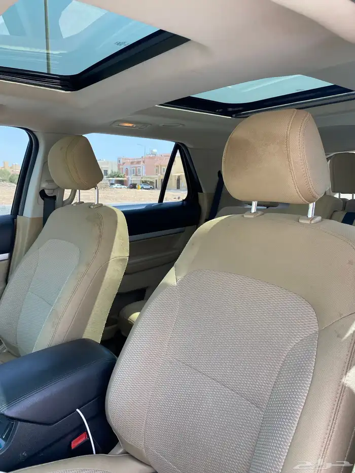 للبيع فورد اكسبلورر 2017 اسود XLT مالك اول دبل 21