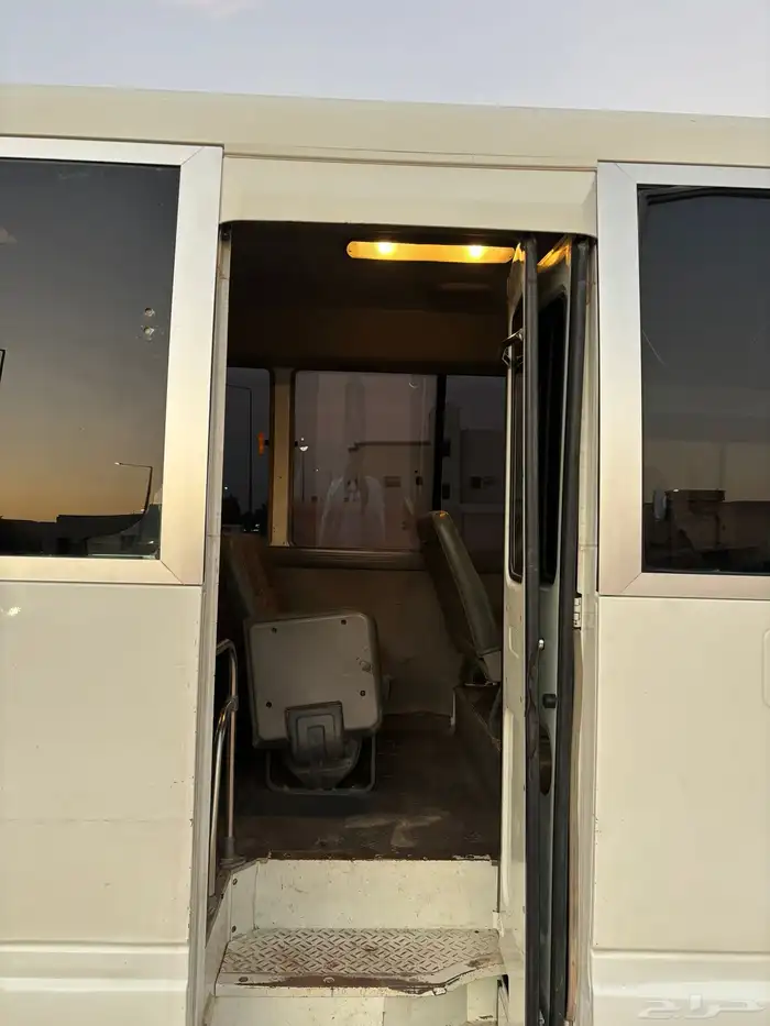 للبيع للبيع باص ديزل 10