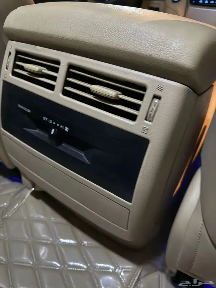 لاندكروزر 2016 1