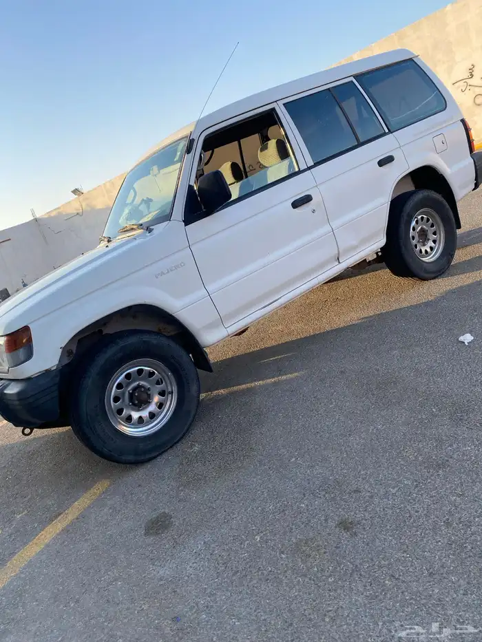 باجيرو صالون 2003 0