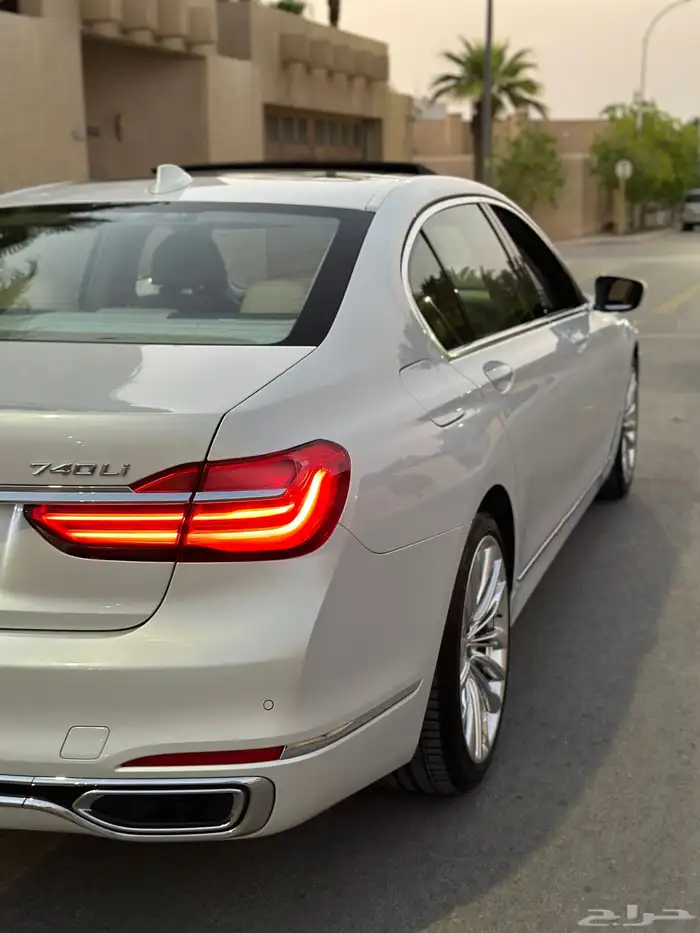 بي ام 740 ماشي فقط 73 الف بدي وكاله صيانات وكاله 34