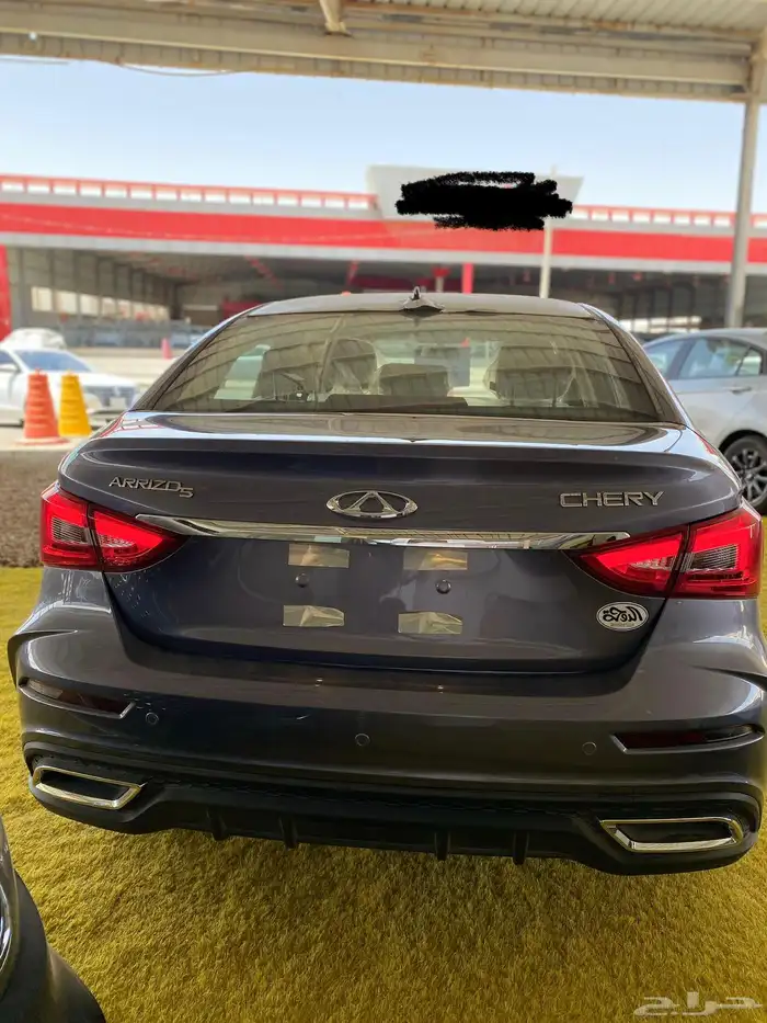 شيري أريزو 5 2026 شاشة معلومات منافذ طاقة مدخل USB 3