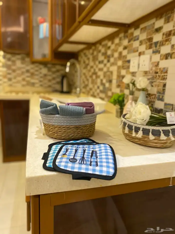 شقه مودرن بموقع جيد 1 أو 2 غرفه نوم 5