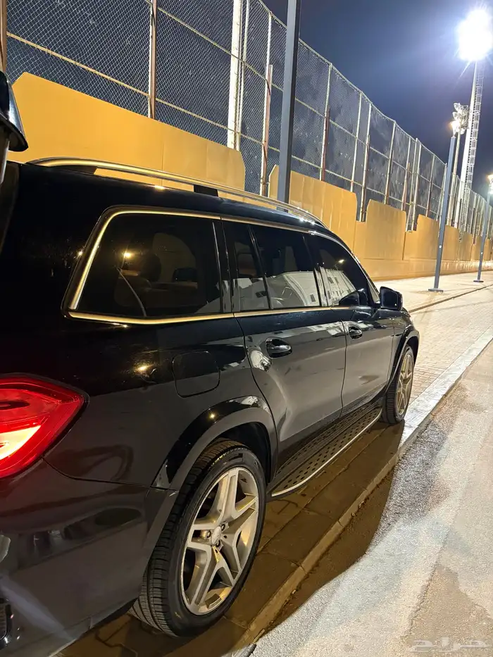 مرسيدس GL500 5