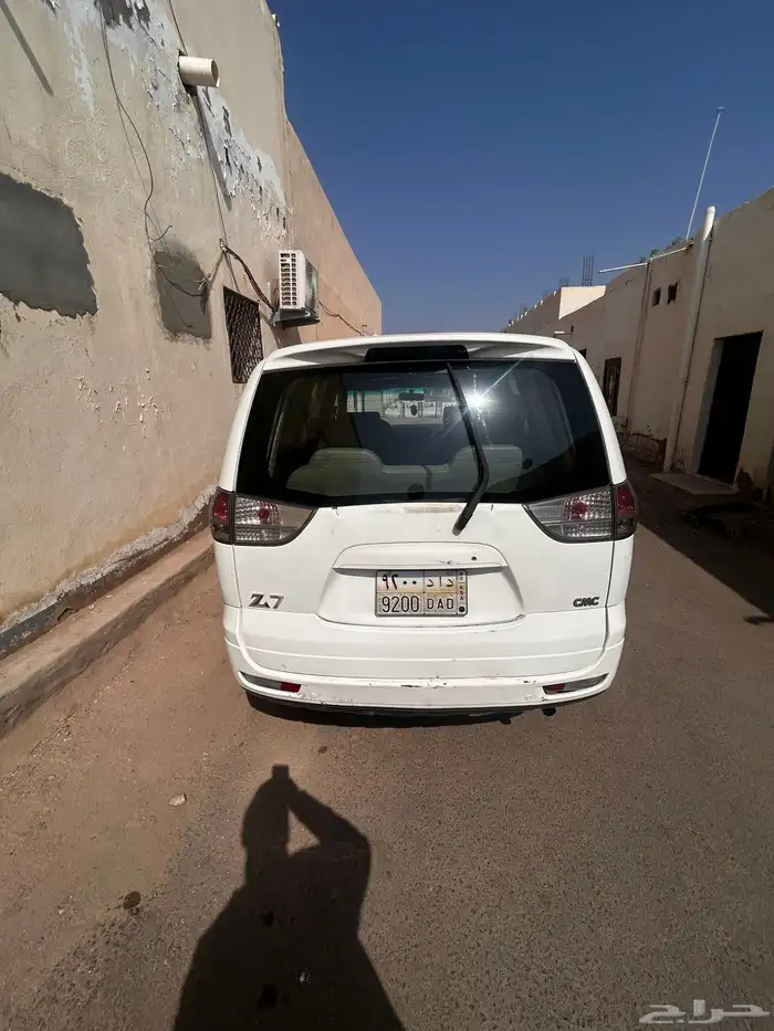 ميتسوبيشي z7 2015 2