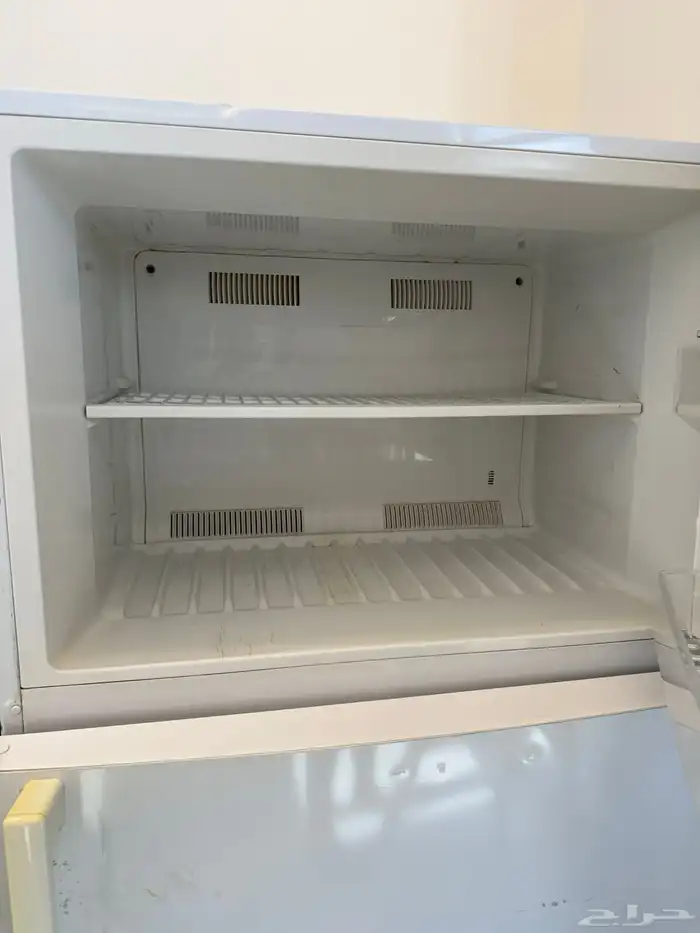 ثلاجة كبير للبيع 2