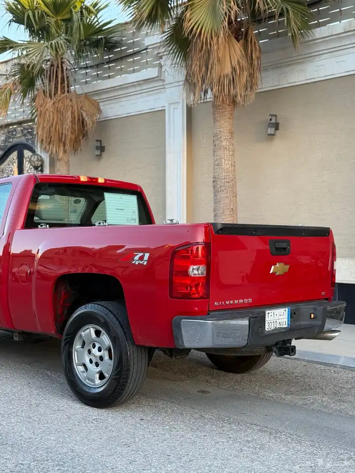 سلفرادو 2013 z71 فل دبل ( لون احمر ) 0