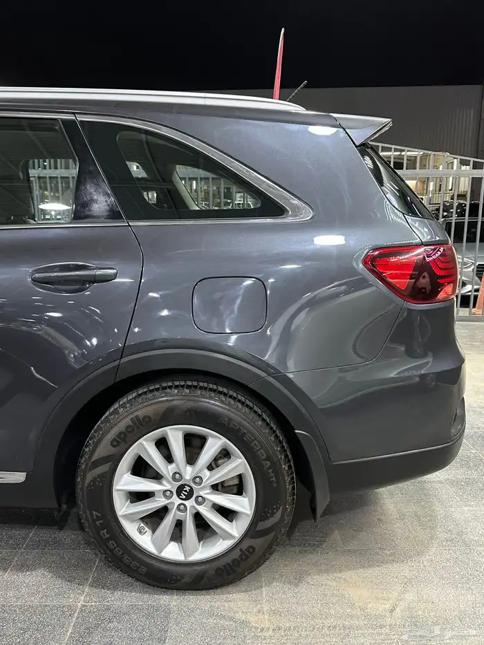 كيا سورنتو 2020 دبل 7 مقاعد لدى معرض(عبيد الرشيدي) 13