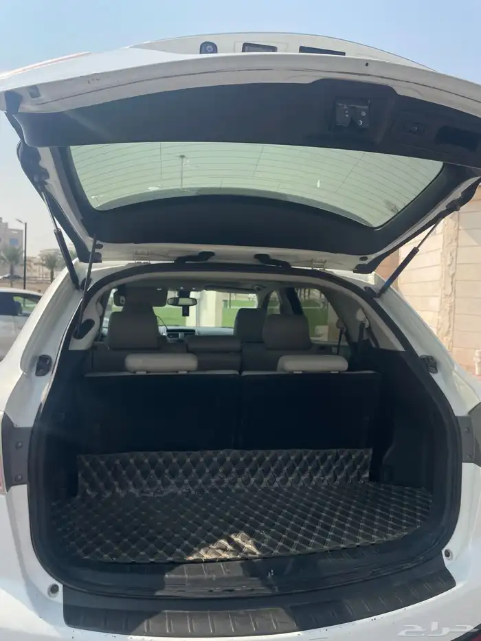 للبيع سيارة مازدا CX9 مفحوص مجدد 5