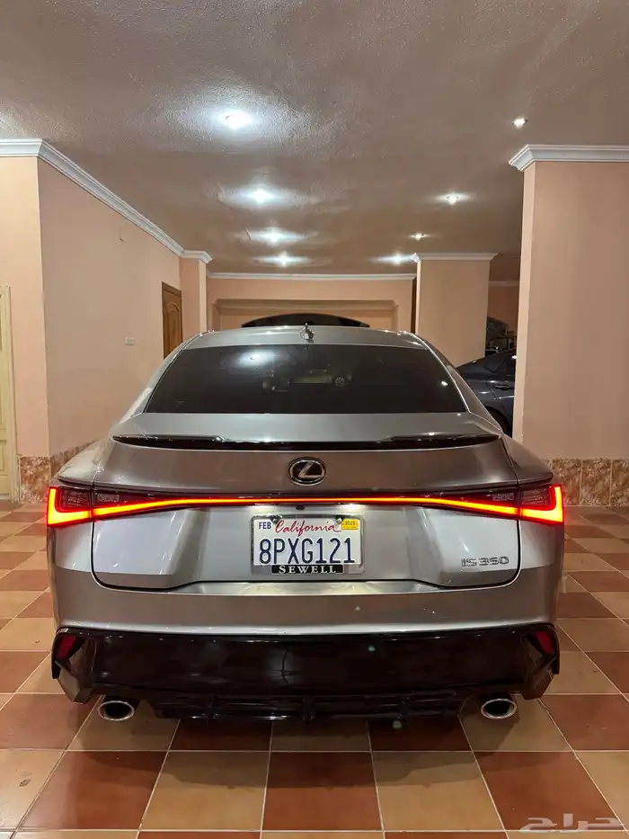 لكزس IS 350 F Sport 2023 14