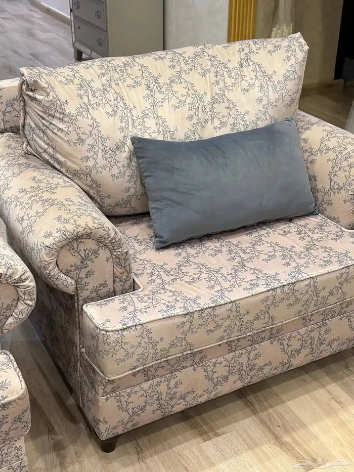 كنب مستخدم اربع قطع 1