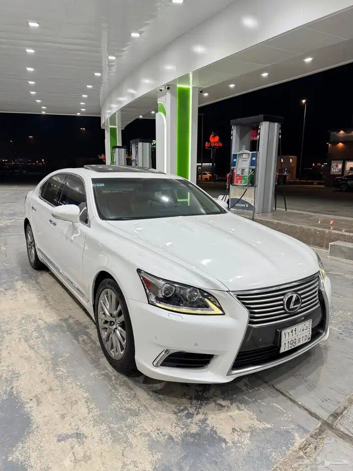لكزس LS460 2015 وكالة 8